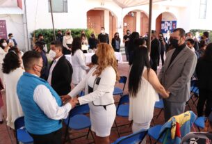 Realizan matrimonios comunitarios en Huixquilucan