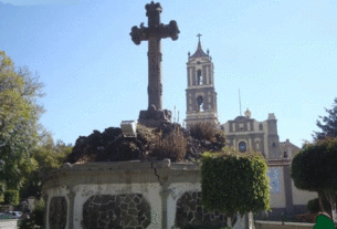 Cruz Atrial de Cuautitlán símbolo del surgimiento del municipio