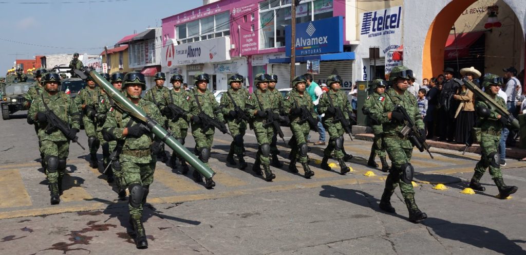 El 7 Batallón del Ejército Mexicano, presente en el Desfile de Almoloya de Juárez