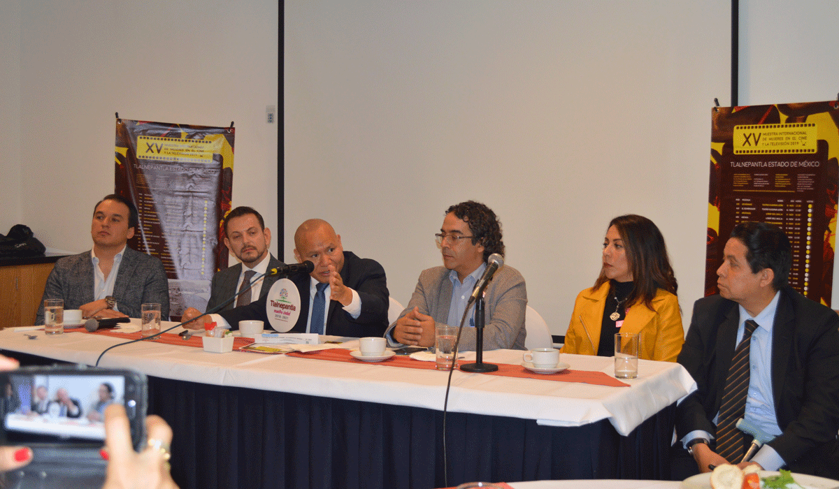 El alcalde de Tlalnepantla, Raciel Pérez Cruz anuncia la XV Muestra Internacional Las Mujeres en el Cine y la TV