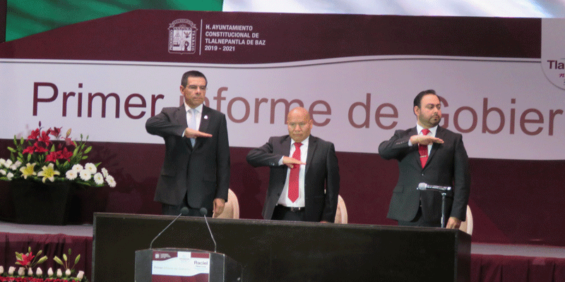 El alcalde de Tlalnepantla, Raciel Pérez Cruz, en 1er Informe de Gobierno con el secretario de Desarrollo Económico del Estado de México, Enrique Jacob Rocha