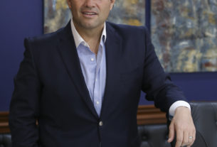 Enrique Vargas del Villar, presidente de Huixquilucan en los primeros lugares, nacional y estatal