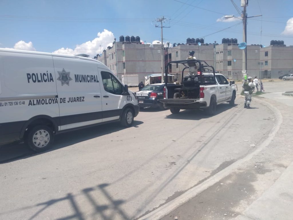 Despliegue policiaco para evitar delitos en Almoloya de Juárez