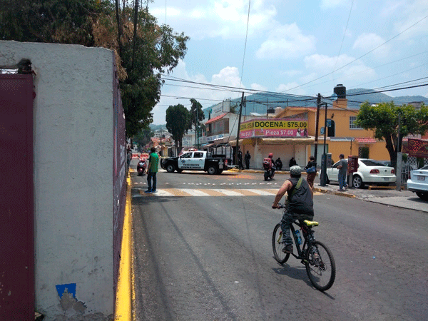 Desplazamiento policiaco contra civiles en Atizapán