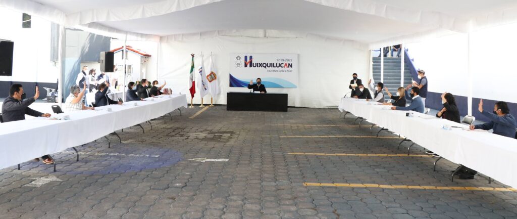 El cabildo de Huixquilucan aprobó por unanimidad el programa de becas para 12 mil estudiantes