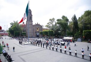 Personal médico, de Protección Civil y Seguridad de Tlalnepantla reciben homenaje