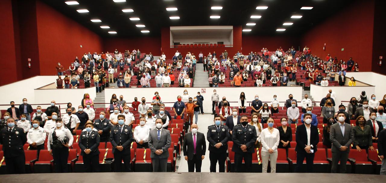 Ciudadanos, funcionarios y policías integran redes sociales en Tlalnepantla