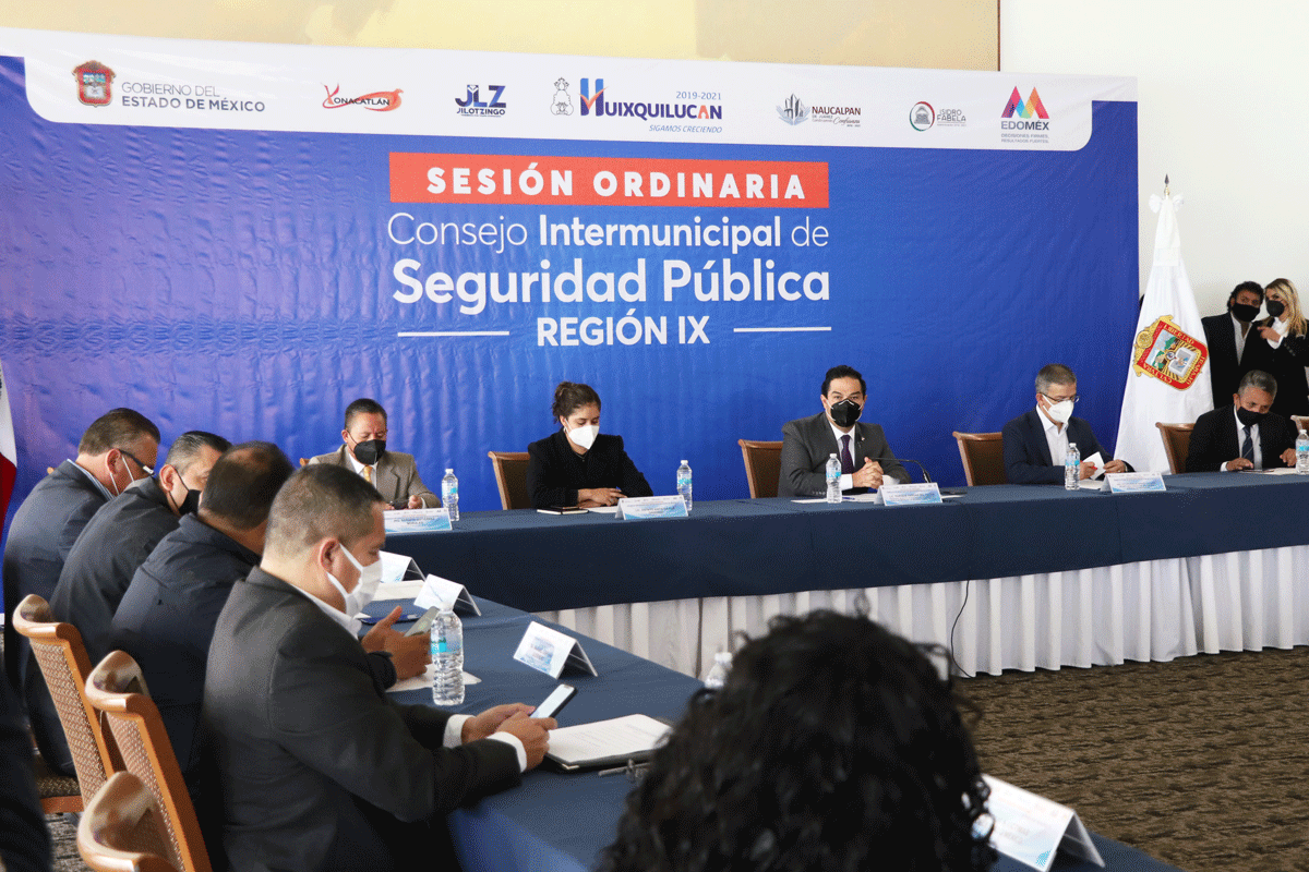 Reunión del Consejo Intermunicipal de Seguridad Pública región IX en Huixquilucan