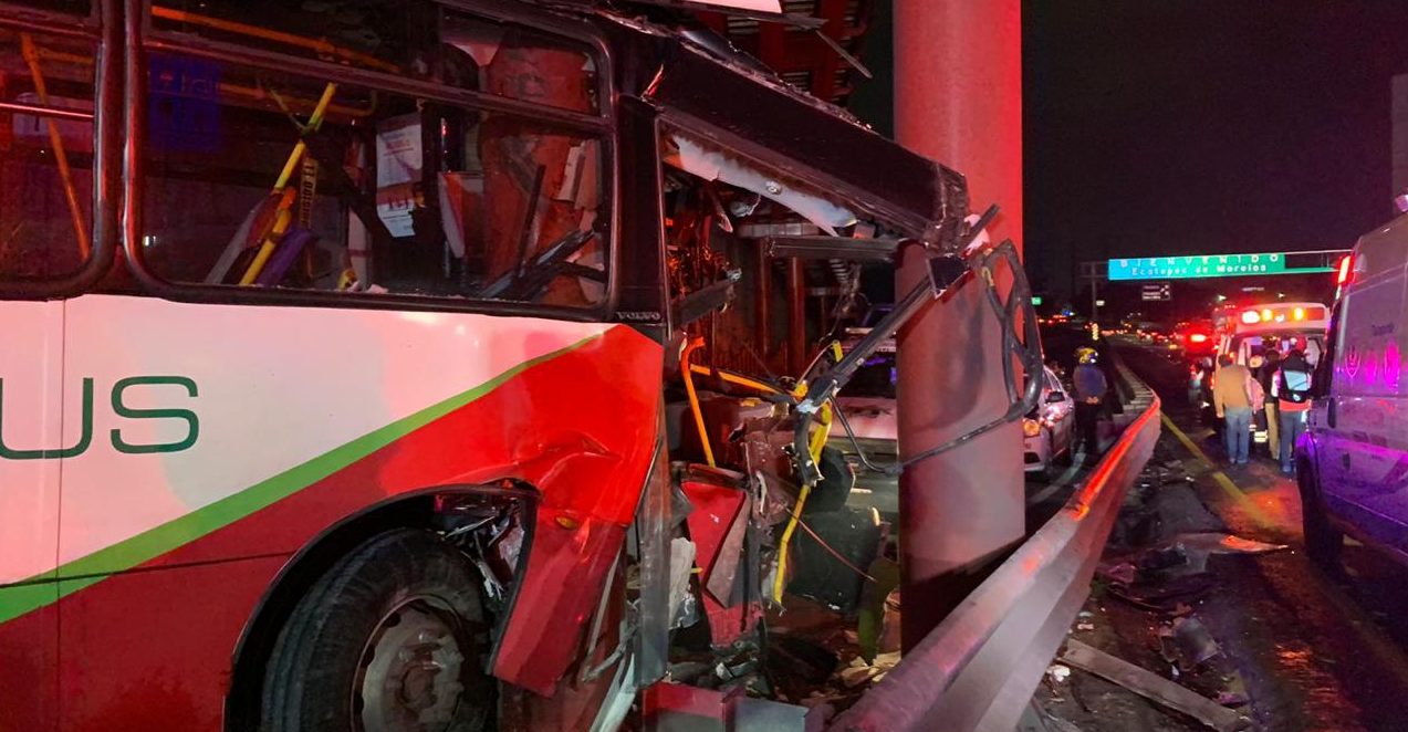 Mexibús accidentado deja 11 heridos