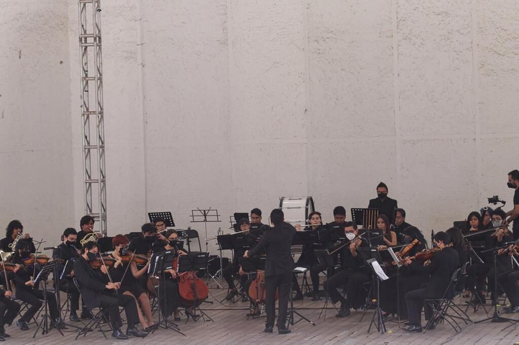 La pasión de los jóvenes de la Orquesta Sinfónica de Naucalpan interpretan a Beethoven