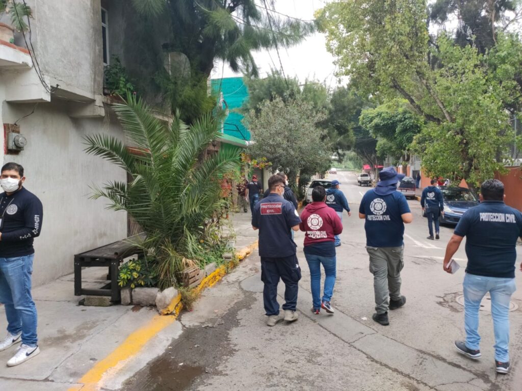 Brigadas de ayuda en zonas de riesgo de Tlalnepantla