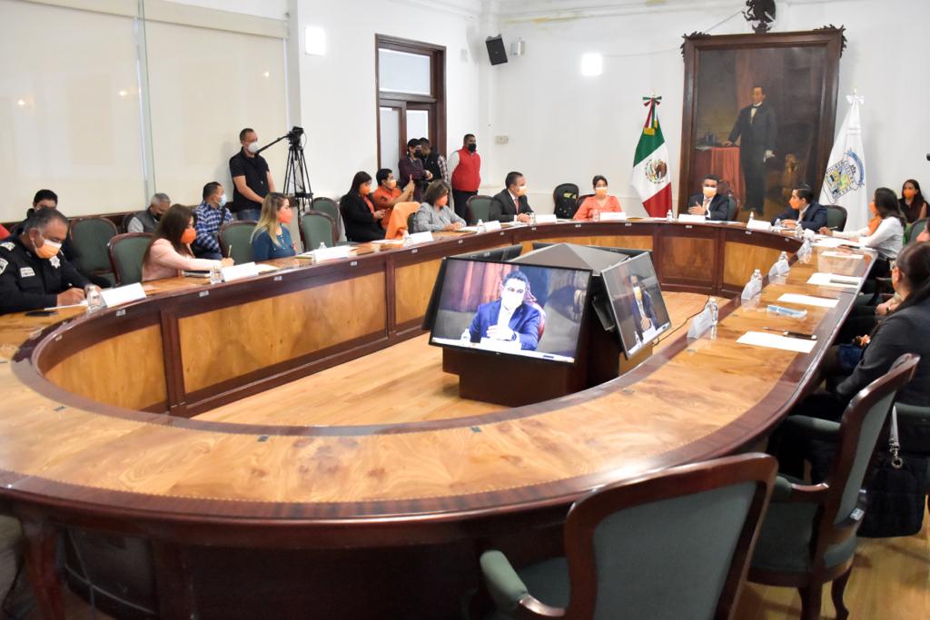 Negocios, policías y demás áreas del Ayuntamiento de Naucalpan a cuidar a las mujeres