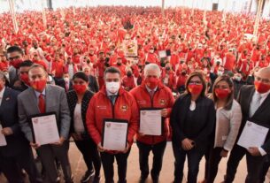 Aumentan salario a trabajadores del municipio de Tlalnepantla