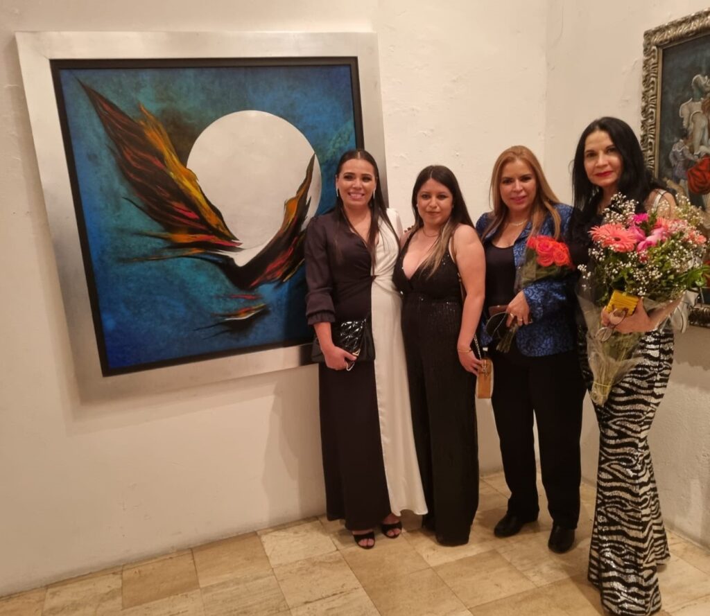 Paola Gutiérrez Guevara, Mariel Vázquez, Isabel Ruiz de Velazco y Vero Padilla