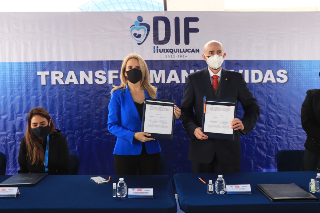 Convenio entre gobierno de Huixquilucan, Romina Contreras y la Ibero, Alejandro Anaya Muñoz