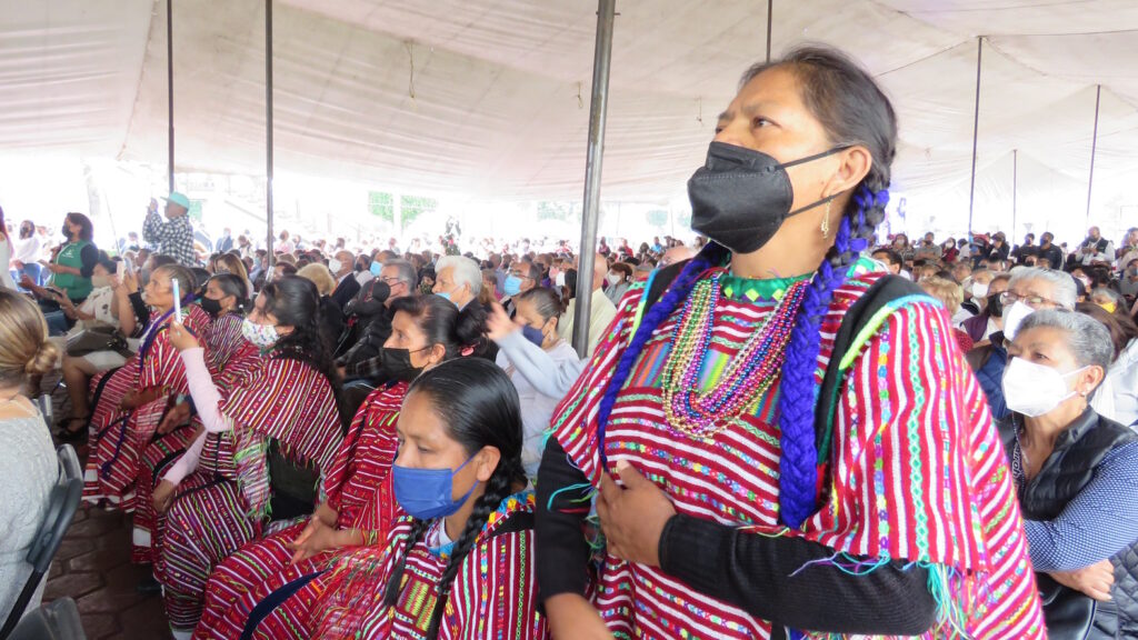 Mujeres triquis en Día Internacional de Pueblos Indígenas en Atizapán de Zaragoza