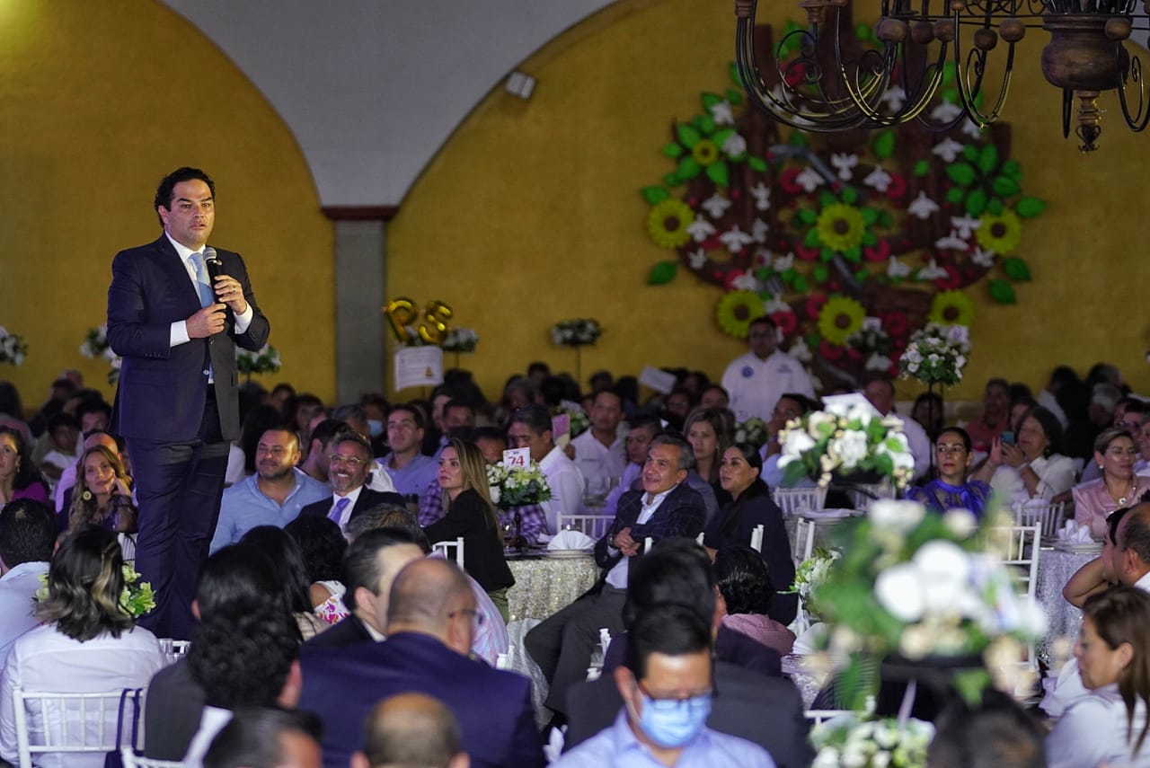 Enrique Vargas del Villar expone necesidad retomar la seguridad
