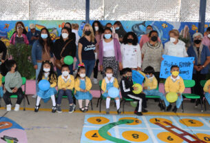 Niños estudian en condiciones dignas en escuelas de Huixquilucan