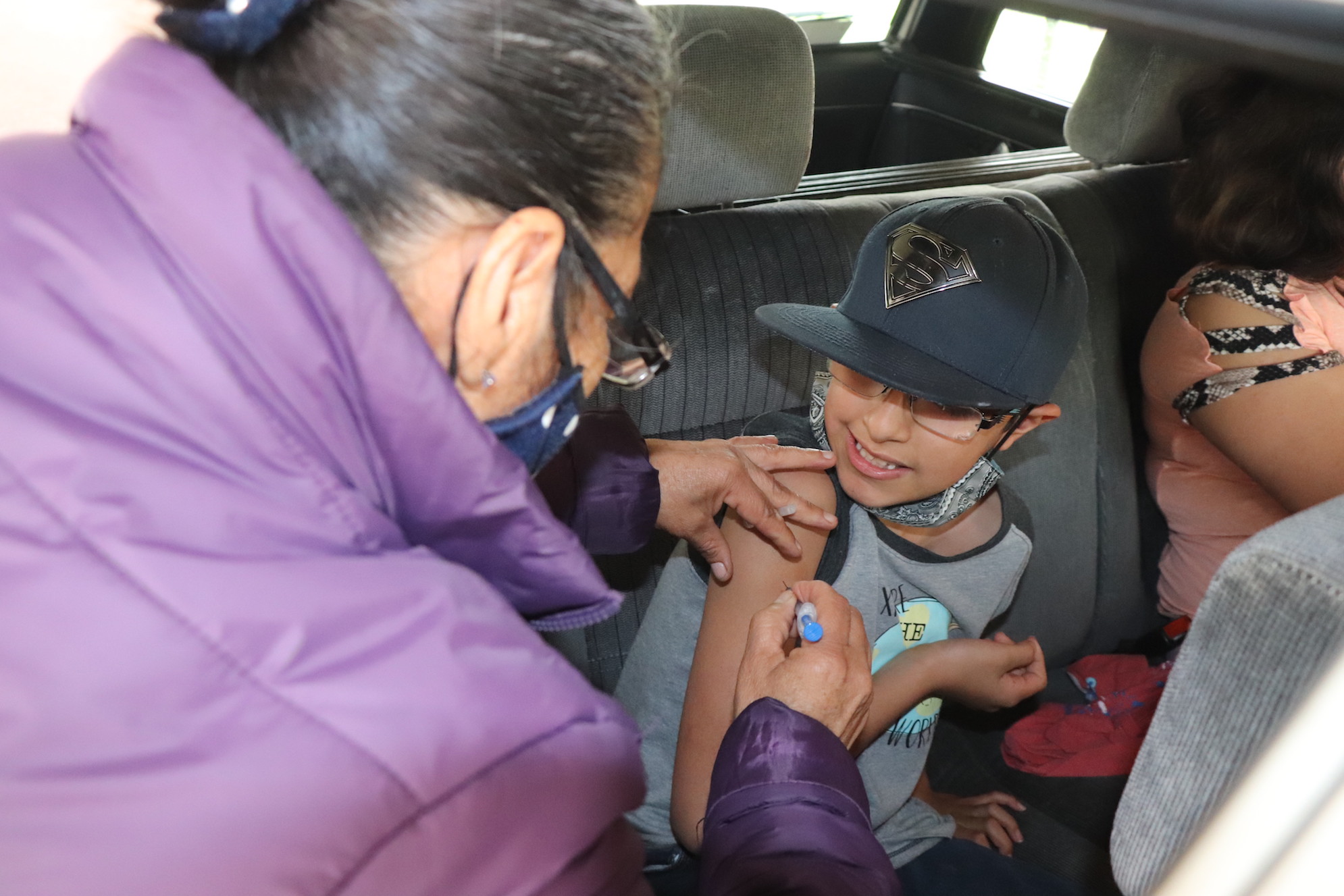 Vacuna a niños de 9 años en Huixquilucan
