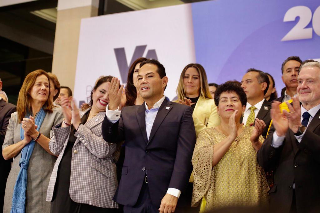 Enrique Vargas renunció a sus aspiraciones para dar paso a la coalición