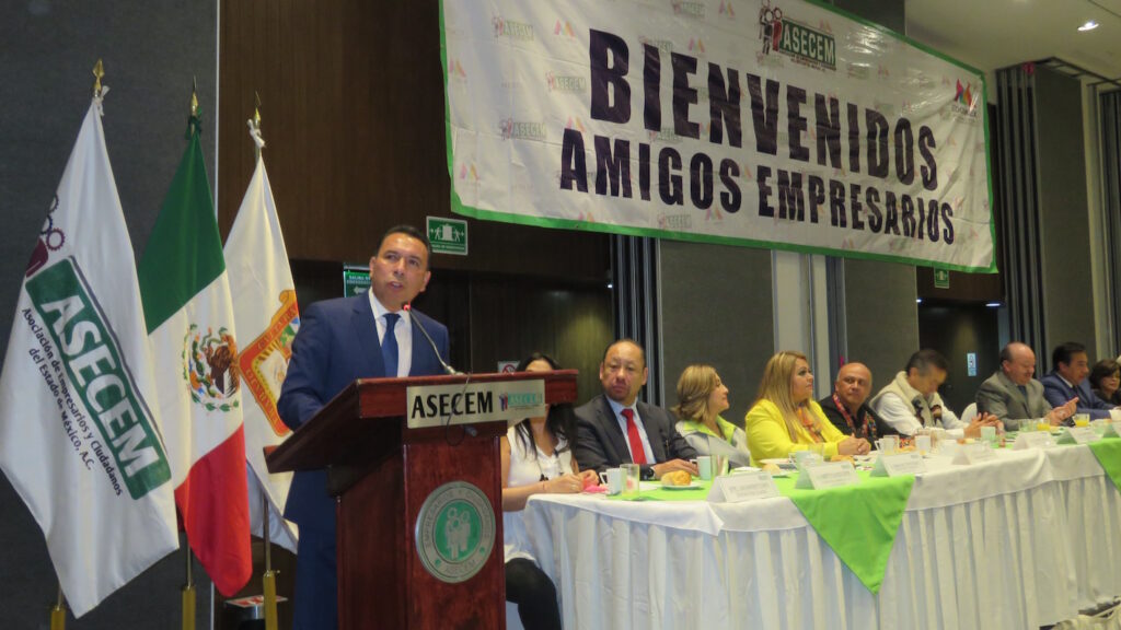 Arturo Piña García, alcalde de Villa de Allende, pide apoyo para el sur del Estado de México