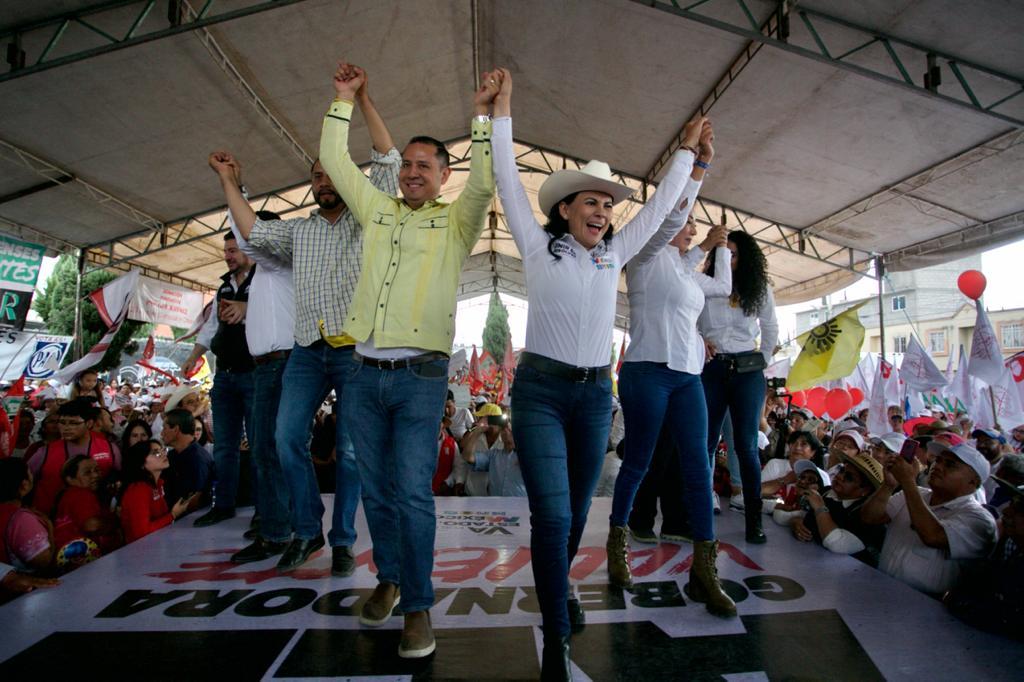 Alejandra del Moral, en Chalco, ofrece ampliar Mexibús
