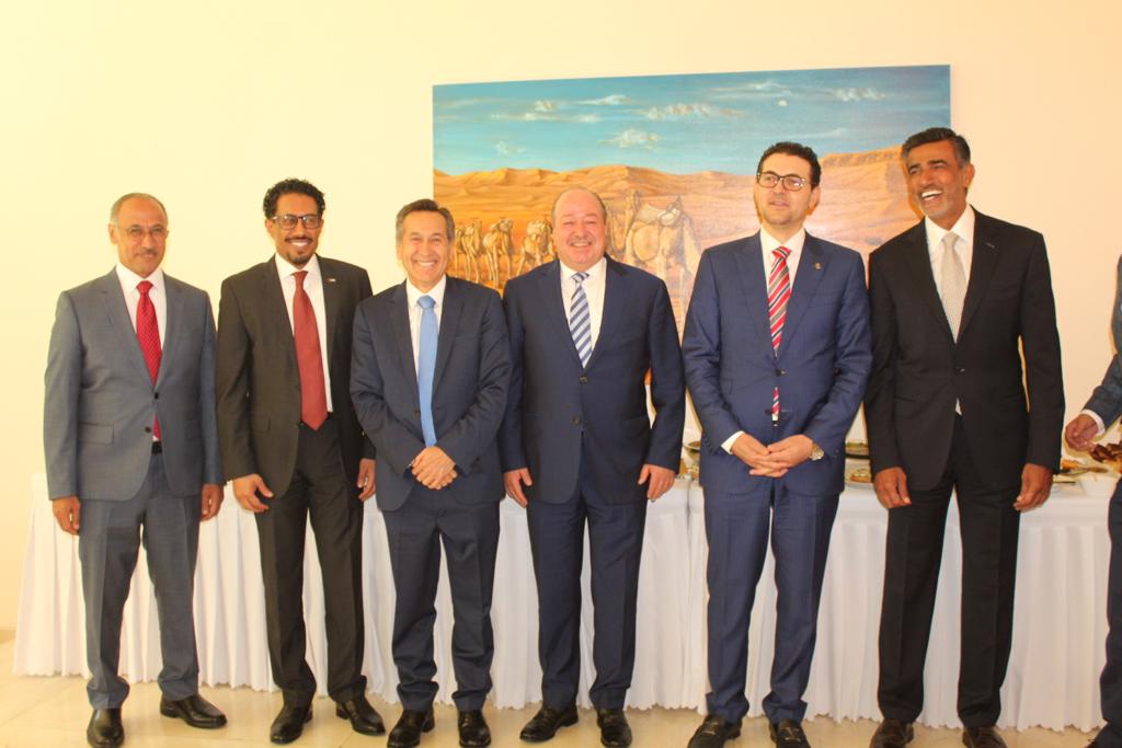 Embajadores de Kuwait, Qatar, Emiratos Árabes, Arabia Saudita y empresarios de ASECEM