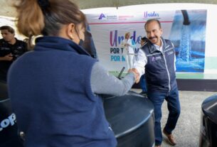 Anuncia alcalde Pedro Rodríguez entrega de becas