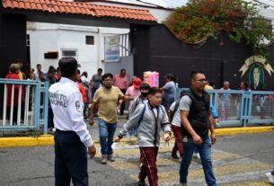 Despliegue de seguridad y apoyo vial de Naucalpan en escuelas