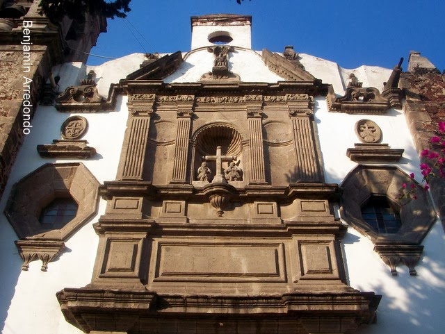 Darán mantenimiento a iglesia de Santa Cruz Acatlán