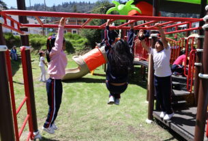 Niños con mejor desarrollo en parques de Huixquillucan