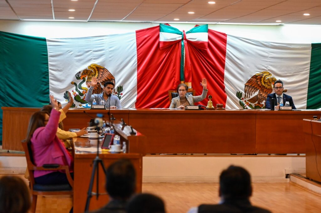 Cabildo aprueba solicitud a Gobierno del Estado de México para regularizar Tercer Mundo