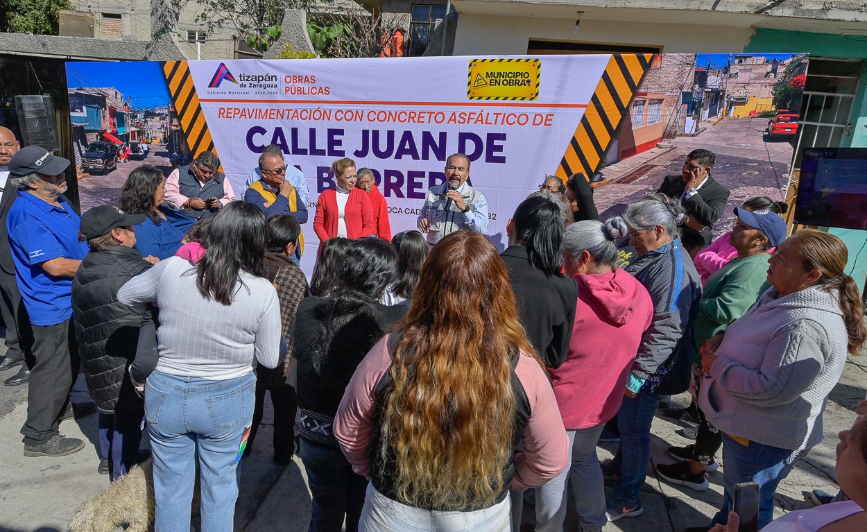 Renuevan calle y darán mantenimiento a parque en Atizapán de Zaragoza