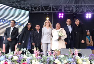 Unión en valores coincidieron en recomendar Romina Contreras y Enrique Vargas a 250 parejas que apadrinaron en su boda