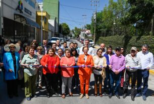 Repavimentan calle Cruz de Valle Verde, Santa Cruz del Monte, Naucalpan,