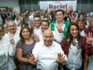 Raciel Pérez Cruz con candidatos a diputados y regidores
