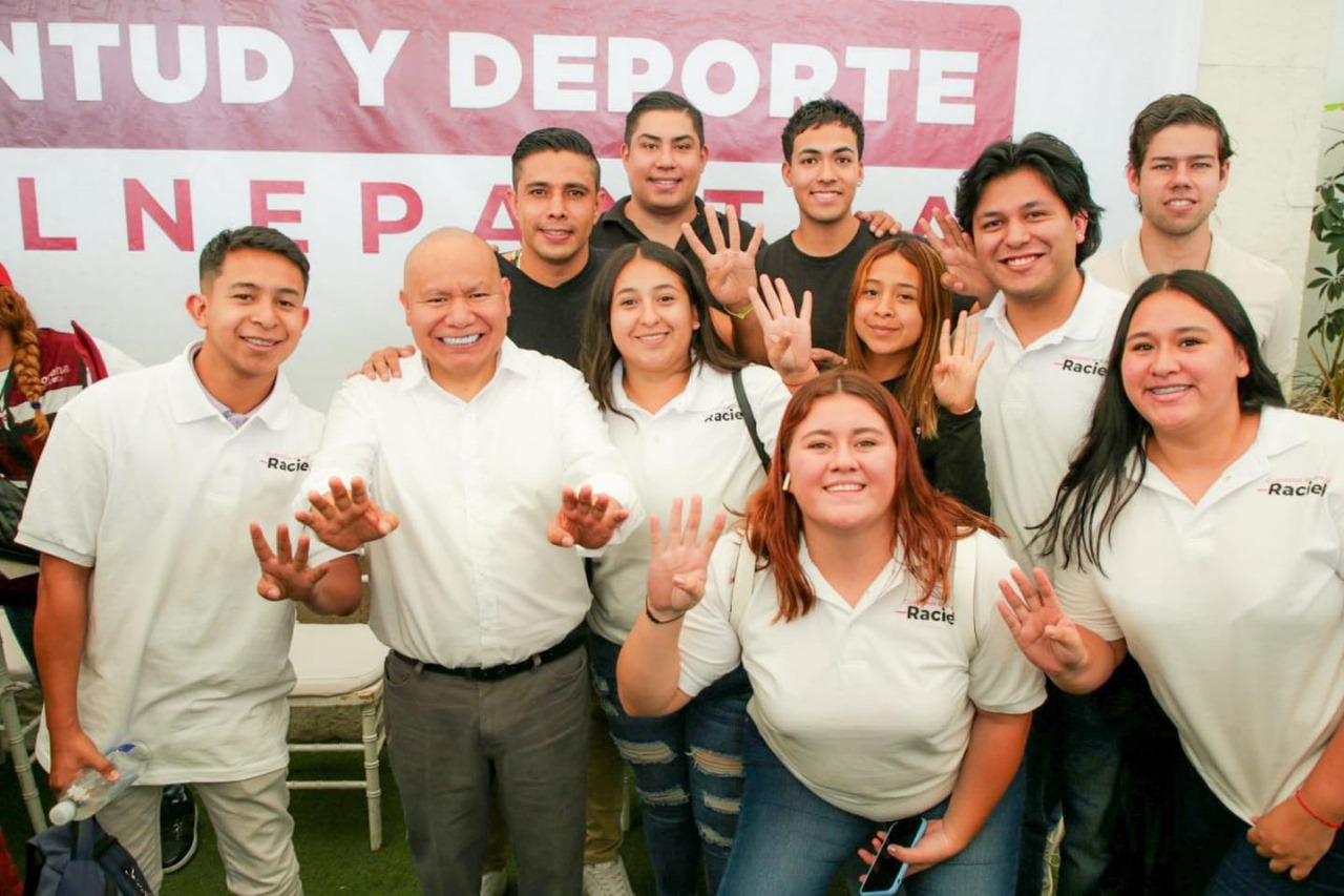 Raciel Pérez Cruz se reúne con jóvenes en Foro Juventud, Deporte y Cultura
