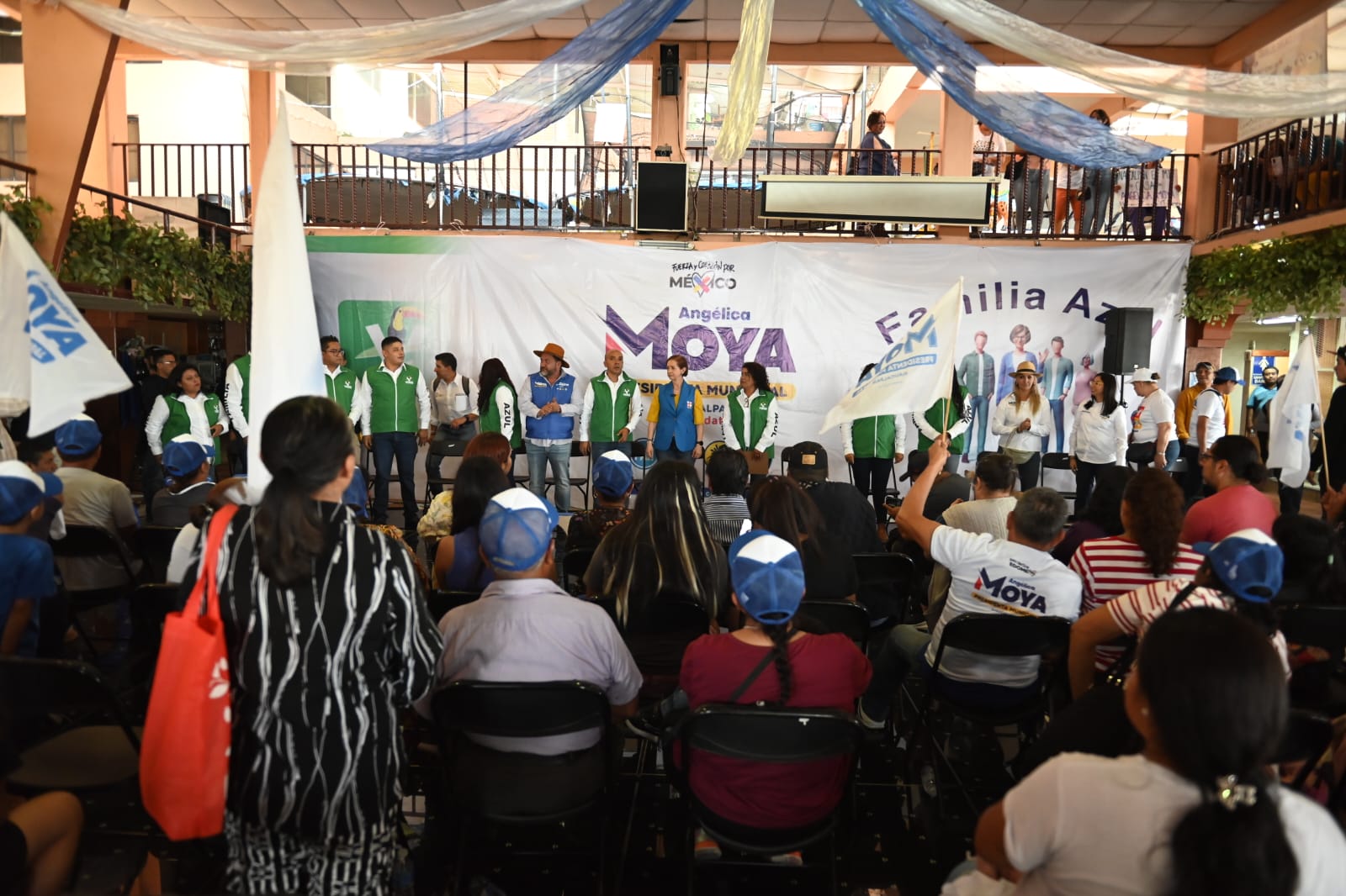 Suma Angélica Moya a 600 líderes del PVEM en Naucalpan