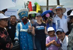 Romina Contreras apoya las fiestas tradicionales de Huixquilucan