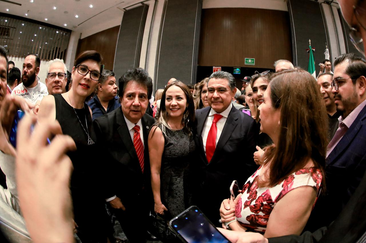 Tony Rodríguez con empresarios de Coparmex Metropolitano