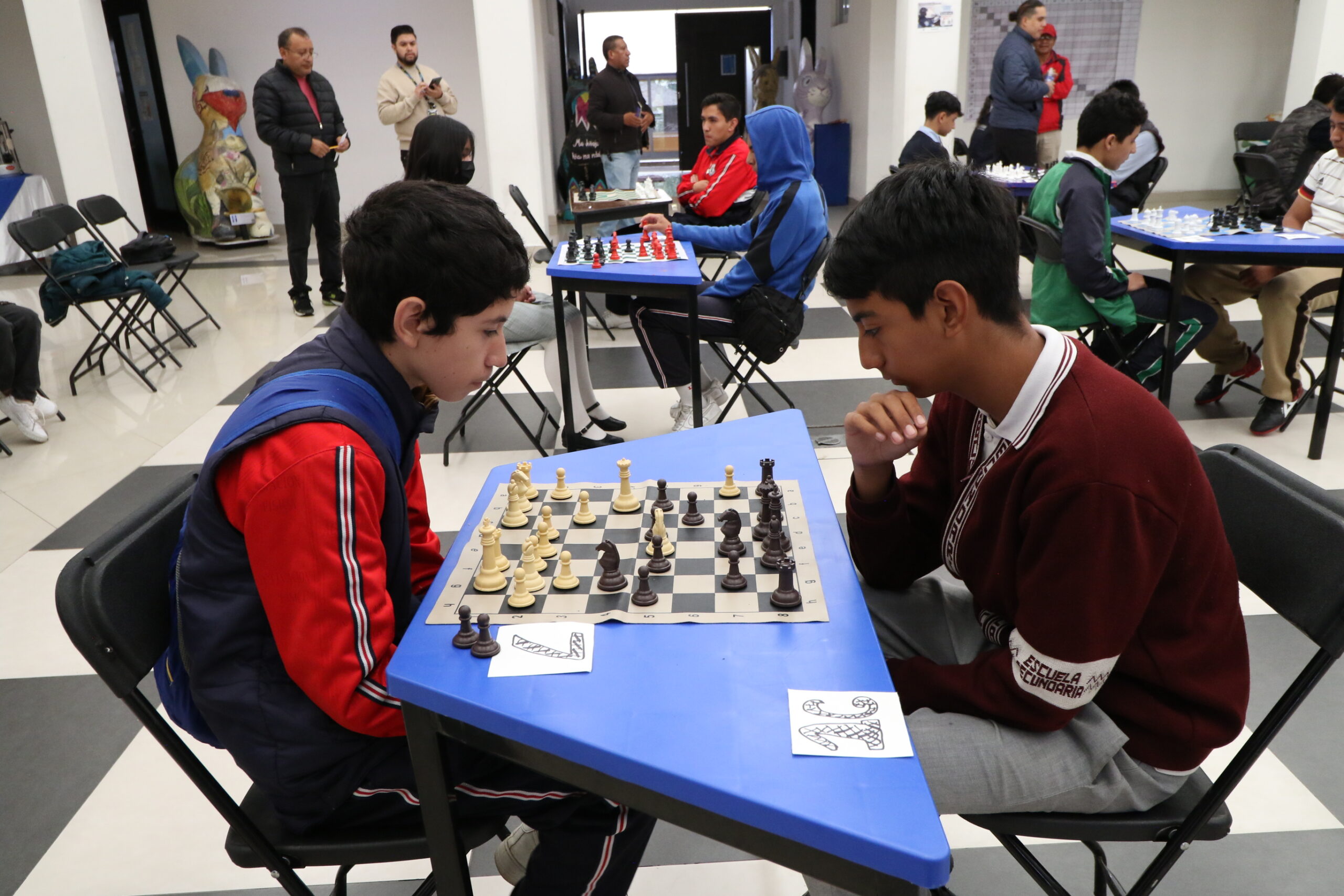 Amplían habilidades intelectuales en el ajedrez en Huixquilucan