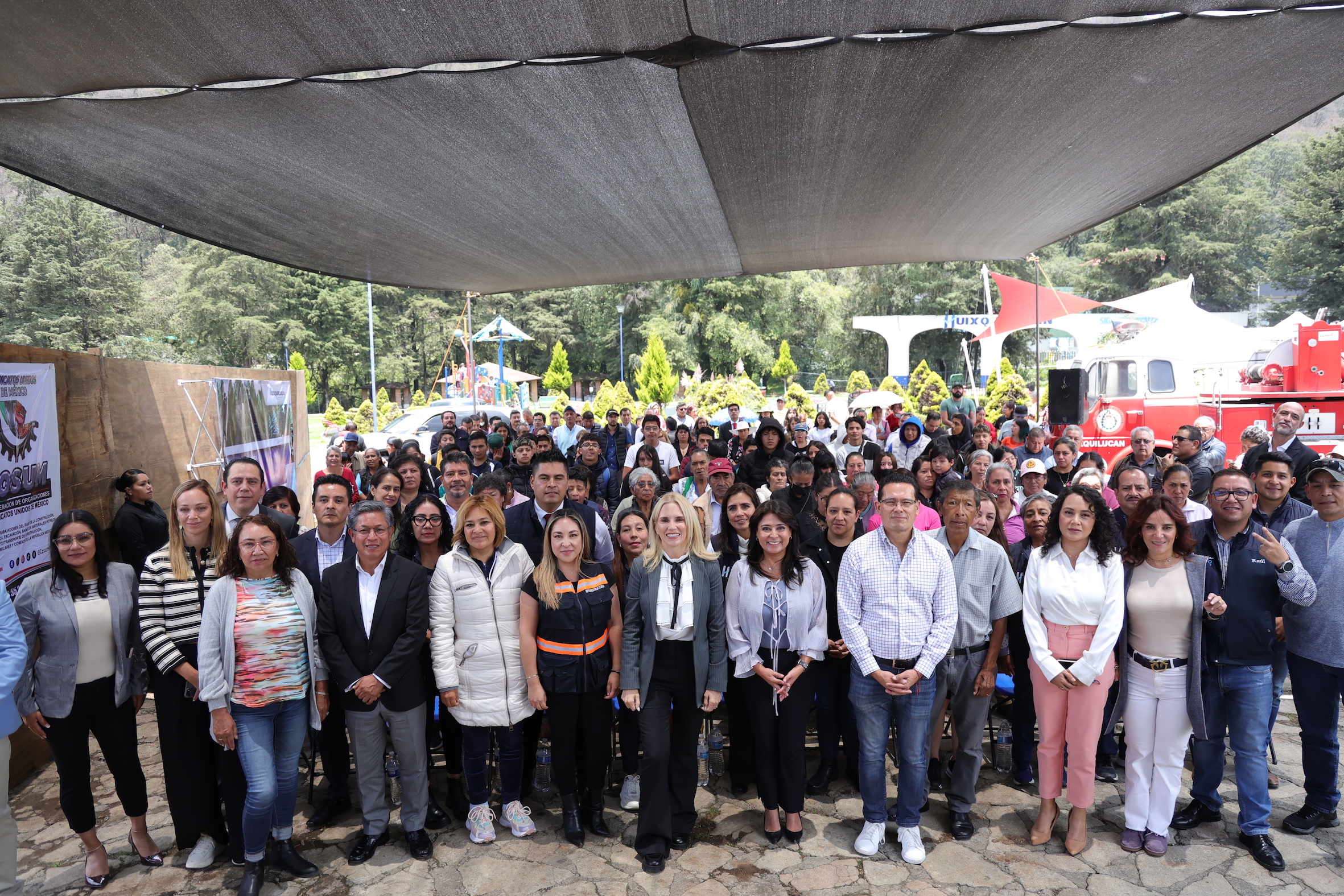 Alcaldesa de Huixquilucan, Romina Contreras, ciudadanos y funcionarios en inicio de Centro de Justicia Cívica