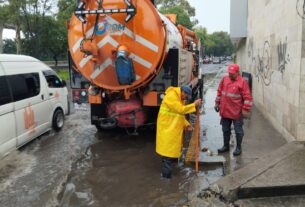 Trabajos de desazolve realiza el Gobierno de Tlalnepantla para evitar inundaciones