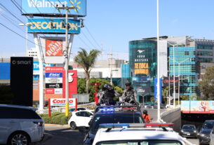 Despliegue policiaco en calles y zonas comerciales de Huixquilucan