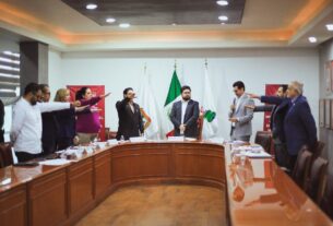Toman protesta a los integrantes del Comité de Planeación para el Desarrollo Municipal de Naucalpan