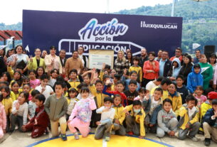 Mejorar escuelas en Huixquilucan