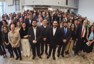El alcalde de Naucalpan, Isaac Montoya Márquez, presenta proyecto ARENA