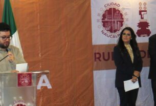 Alcalde de Naucalpan, Isaac Montoya, Laura González y Miguel Becerril