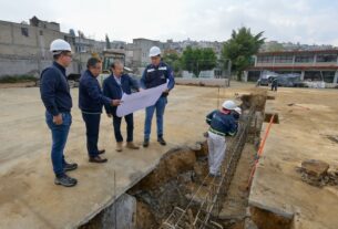 Pedro Rodríguez dirige 19 proyectos par.mejora escuelas en Atizapán de Zaragoza
