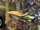 Policías de Tlalnepantla encuentran motocicleta, al parecer robada